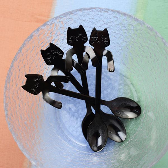 Homewares - Spoon, fork, knife, plate, serving trays, placemats