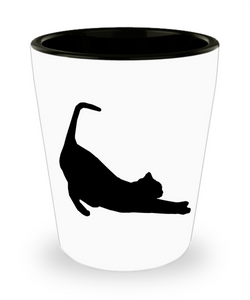 Shadow cat - Stretching - shot glass